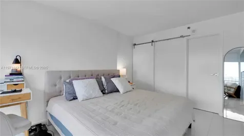 7601 E Treasure Drive Miami Beach FL 33141