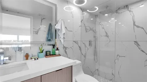 7601 E Treasure Drive Miami Beach FL 33141