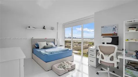 7601 E Treasure Drive Miami Beach FL 33141