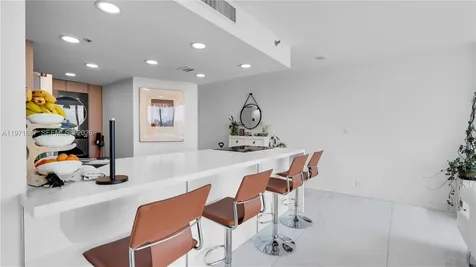7601 E Treasure Drive Miami Beach FL 33141