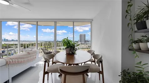 7601 E Treasure Drive Miami Beach FL 33141