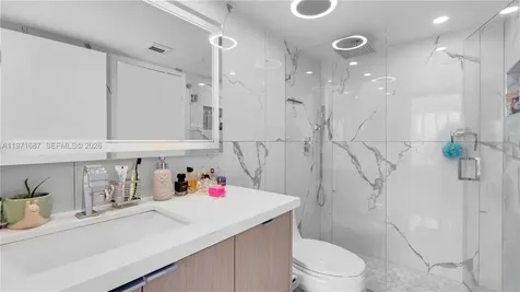 7601 E Treasure Drive Miami Beach FL 33141