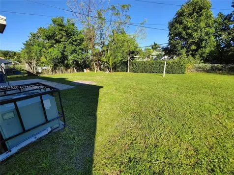 14901 NW 9th Court Miami FL 33168
