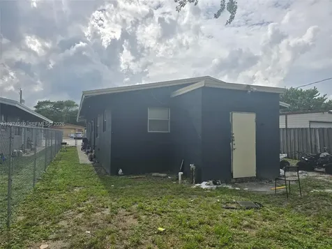 770 SW 2nd Avenue Deerfield Beach FL 33441