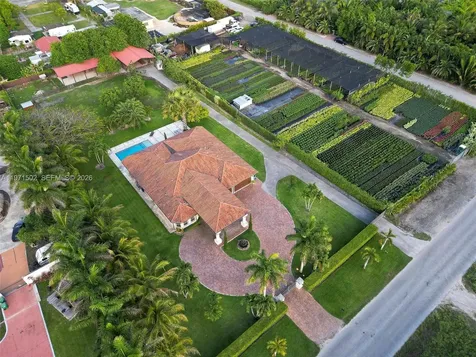 23525 SW 217th Avenue Homestead FL 33031