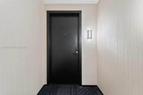 398 NE 5th Street Miami FL 33132