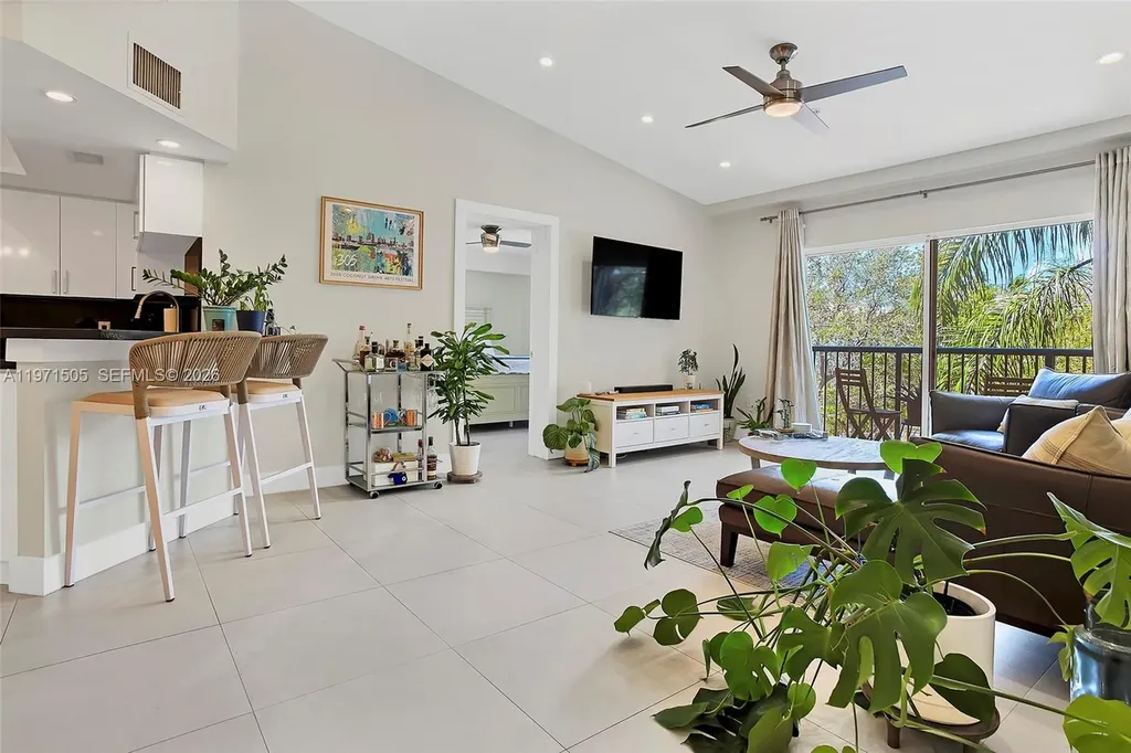 2009 SE 10th Avenue Fort Lauderdale FL 33316