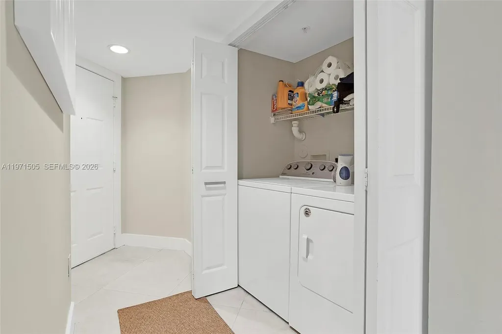 2009 SE 10th Avenue Fort Lauderdale FL 33316