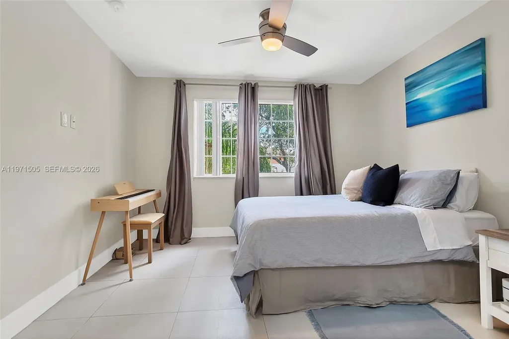 2009 SE 10th Avenue Fort Lauderdale FL 33316