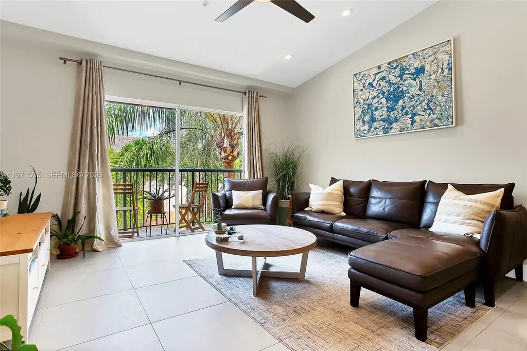 2009 SE 10th Avenue Fort Lauderdale FL 33316