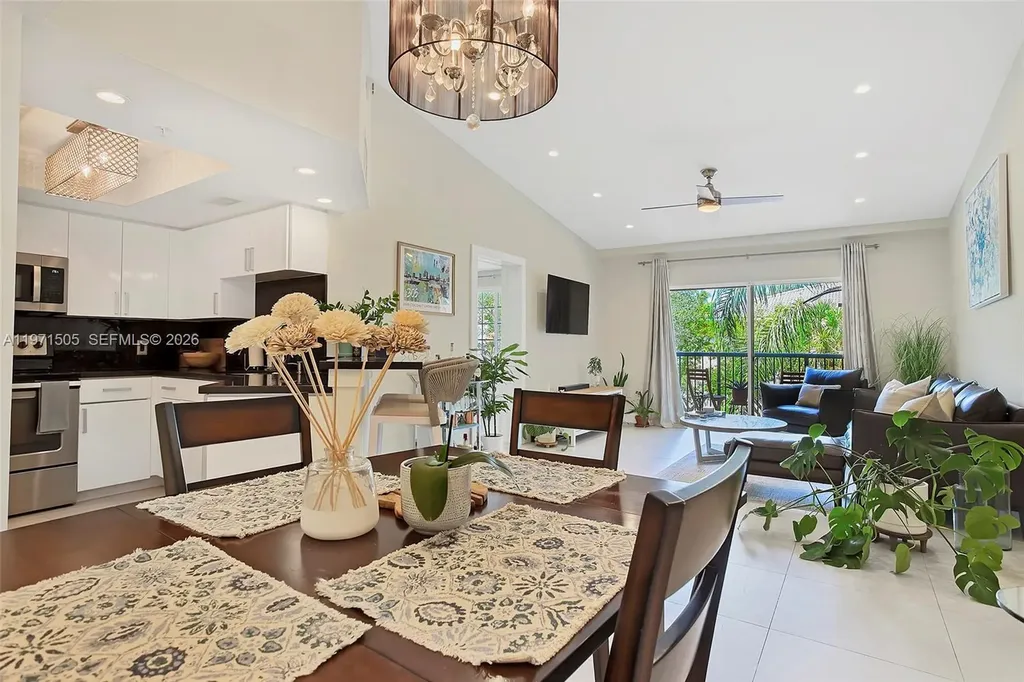 2009 SE 10th Avenue Fort Lauderdale FL 33316