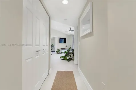2009 SE 10th Avenue Fort Lauderdale FL 33316