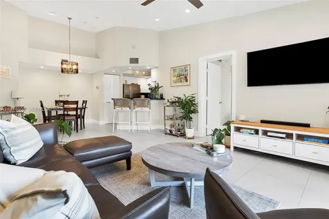 2009 SE 10th Avenue Fort Lauderdale FL 33316