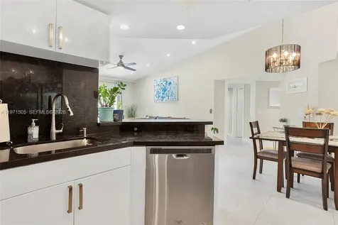 2009 SE 10th Avenue Fort Lauderdale FL 33316