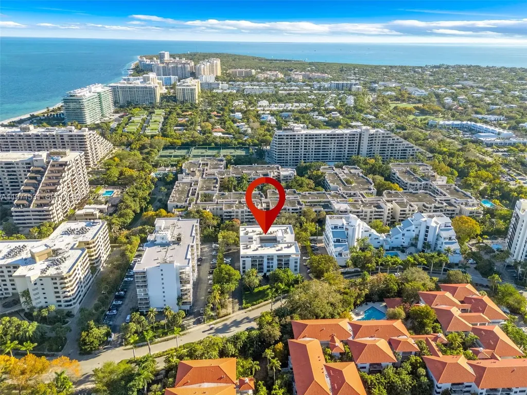 100 Ocean Lane Drive Key Biscayne FL 33149