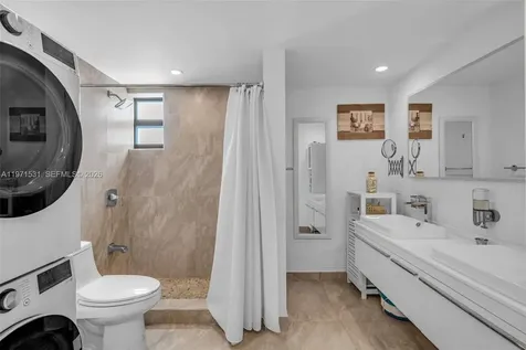 100 Ocean Lane Drive Key Biscayne FL 33149
