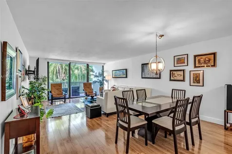 100 Ocean Lane Drive Key Biscayne FL 33149
