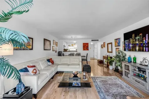 100 Ocean Lane Drive Key Biscayne FL 33149