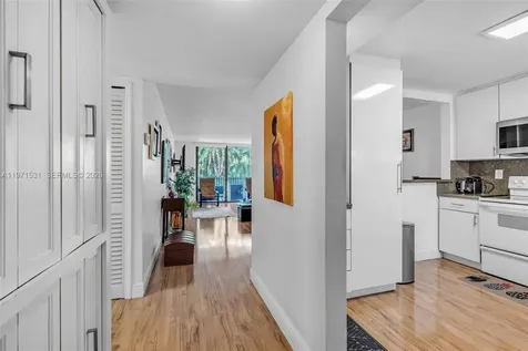 100 Ocean Lane Drive Key Biscayne FL 33149