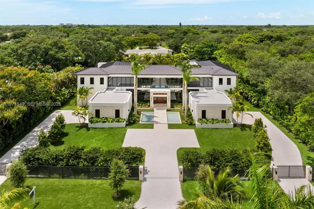 6730 SW 115th Street Pinecrest FL 33156