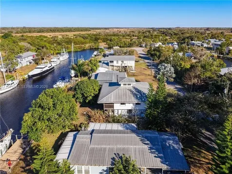 1071 Schooner Lane Moore Haven FL 33471