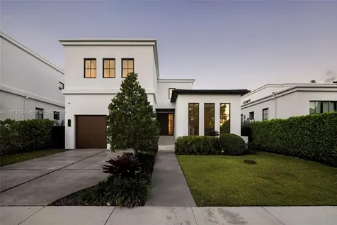 885 NE 76th Street Miami FL 33138