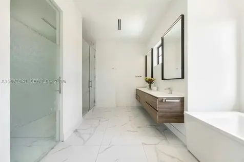 885 NE 76th Street Miami FL 33138