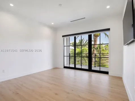 885 NE 76th Street Miami FL 33138