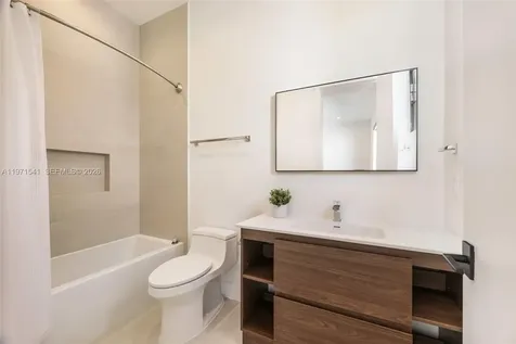 885 NE 76th Street Miami FL 33138