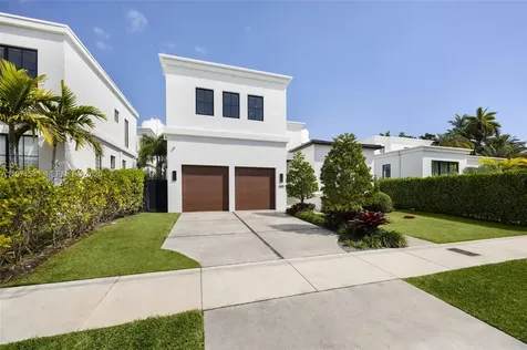 885 NE 76th Street Miami FL 33138