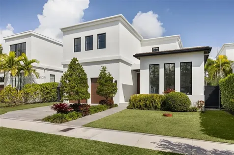 885 NE 76th Street Miami FL 33138