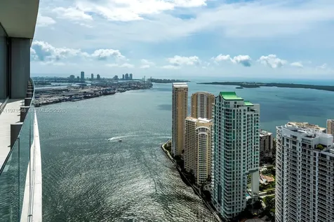 300 Biscayne Boulevard Way Miami FL 33132