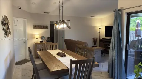 15205 SW 45th Terrace Miami FL 33185