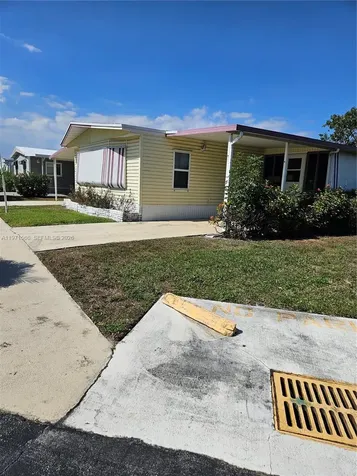 109 NW 51st Street Deerfield Beach FL 33064