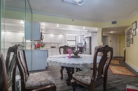7200 Radice Court Lauderhill FL 33319