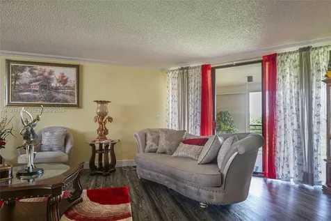 7200 Radice Court Lauderhill FL 33319