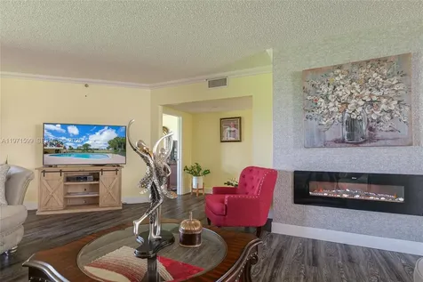7200 Radice Court Lauderhill FL 33319