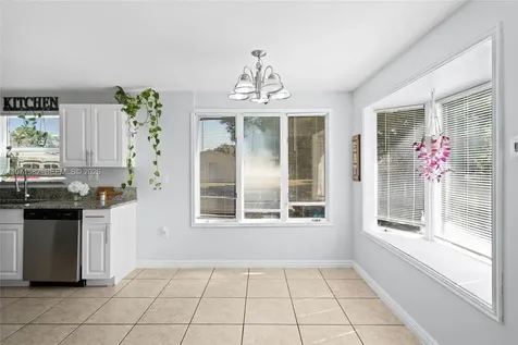 1526 SE Port St Lucie Boulevard Port St. Lucie FL 34952