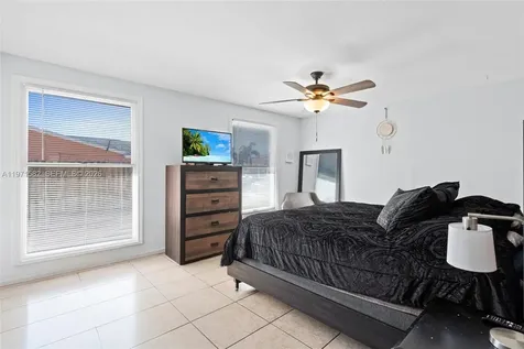 1526 SE Port St Lucie Boulevard Port St. Lucie FL 34952