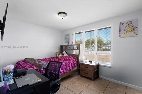 1526 SE Port St Lucie Boulevard Port St. Lucie FL 34952