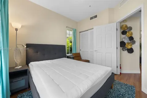 18413 NE 27th Court Aventura FL 33160