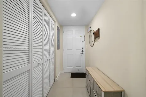 18413 NE 27th Court Aventura FL 33160