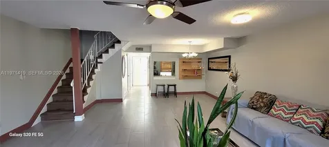 4036 SW 67th Terrace Davie FL 33314