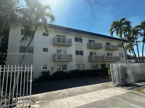 770 NE 128th Street North Miami FL 33161
