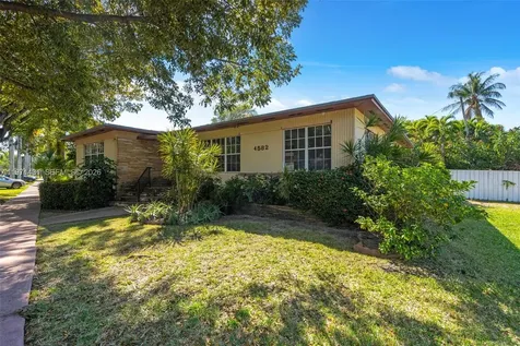 4582 Royal Palm Avenue Miami Beach FL 33140