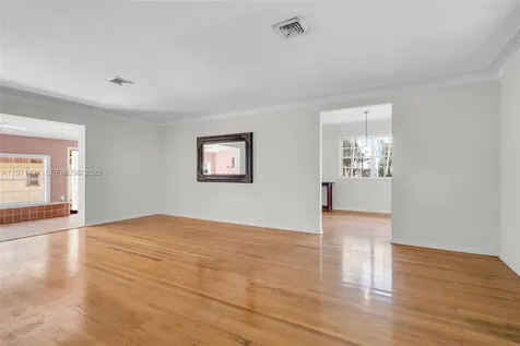 4582 Royal Palm Avenue Miami Beach FL 33140