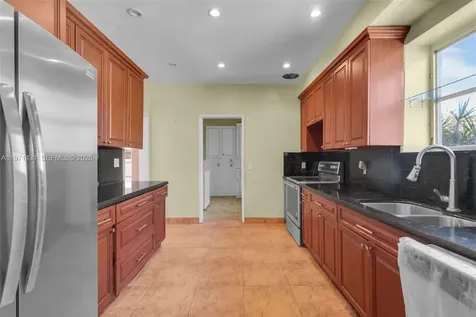 4582 Royal Palm Avenue Miami Beach FL 33140