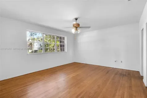 4582 Royal Palm Avenue Miami Beach FL 33140