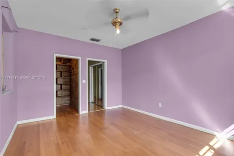 4582 Royal Palm Avenue Miami Beach FL 33140