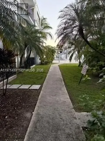 7750 NW 42nd Street Davie FL 33024